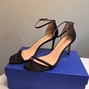 Stuart Weitzman Amelina heels in glittery black. Size 9.5, only worn once.